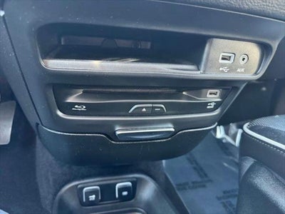 2020 Chrysler Pacifica Hybrid Limited FWD
