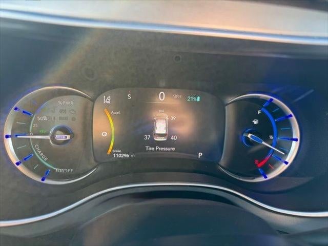 2020 Chrysler Pacifica Hybrid Limited FWD