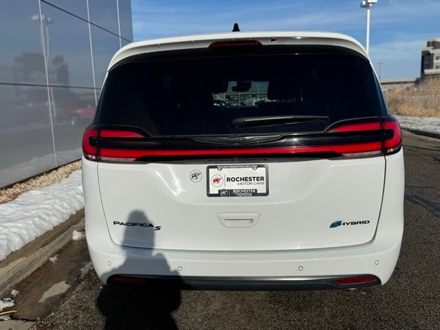 2024 Chrysler Pacifica Hybrid Select FWD
