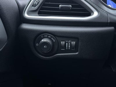 2024 Chrysler Pacifica Hybrid Select FWD