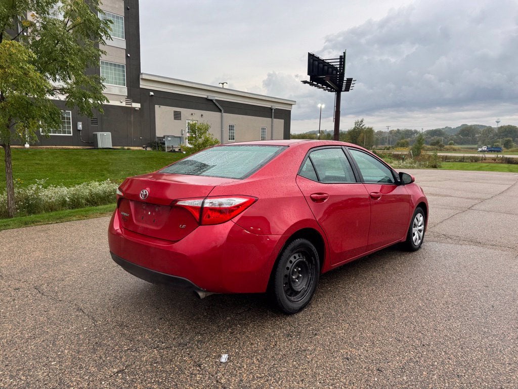 2016 Toyota Corolla LE FWD