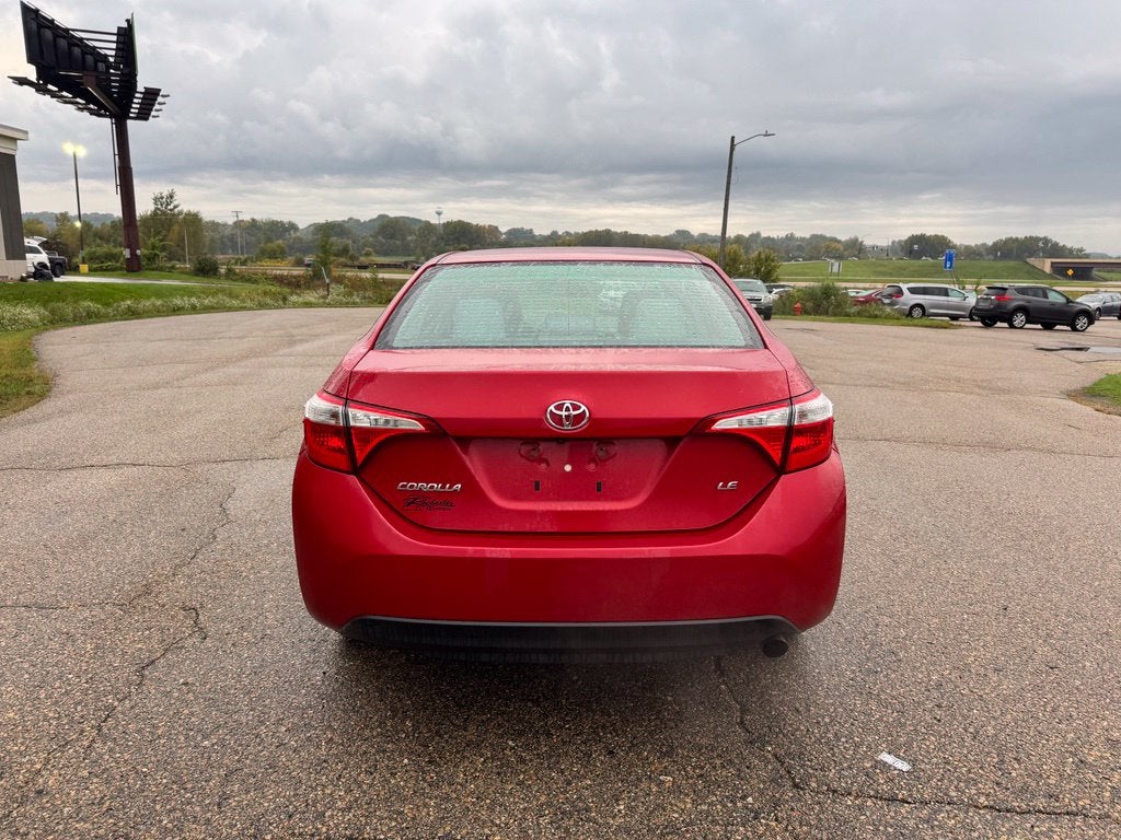2016 Toyota Corolla LE FWD