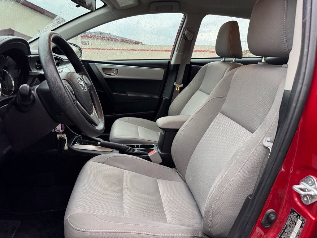 2016 Toyota Corolla LE FWD