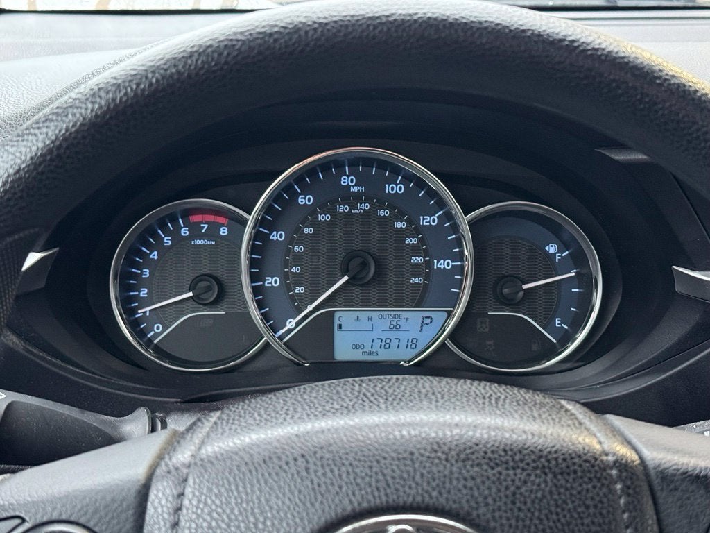 2016 Toyota Corolla LE FWD