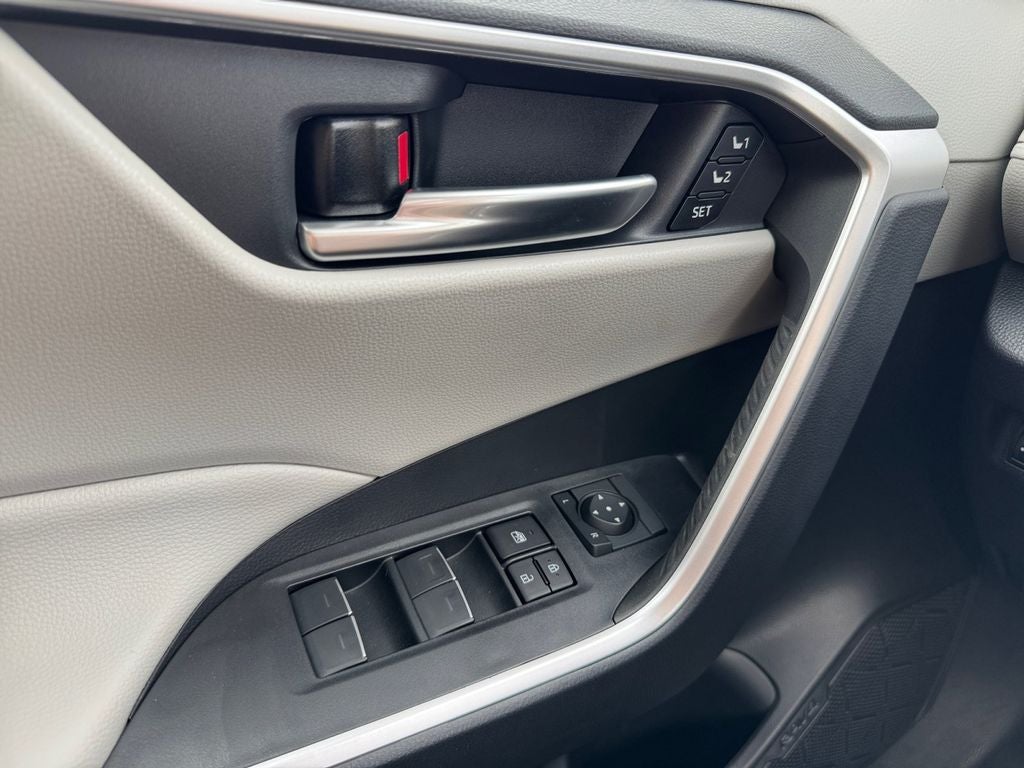 2024 Toyota RAV4 XLE Premium AWD