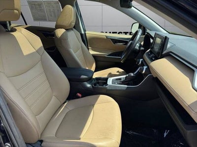 2019 Toyota RAV4 XLE Premium AWD
