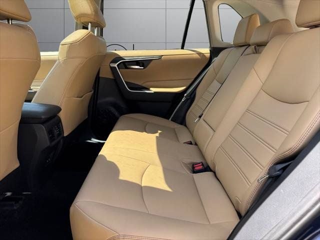 2019 Toyota RAV4 XLE Premium AWD