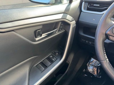 2021 Toyota RAV4 XLE Premium AWD