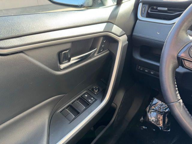 2021 Toyota RAV4 XLE Premium AWD