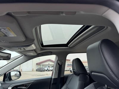 2021 Toyota RAV4 XLE Premium AWD