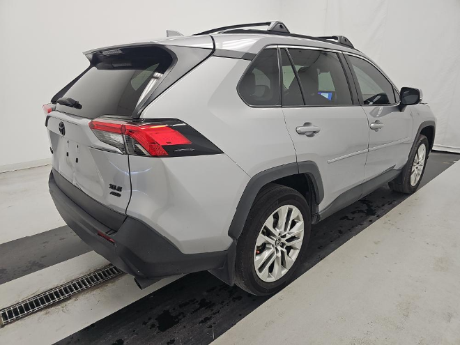 2025 Toyota RAV4 XLE Premium AWD