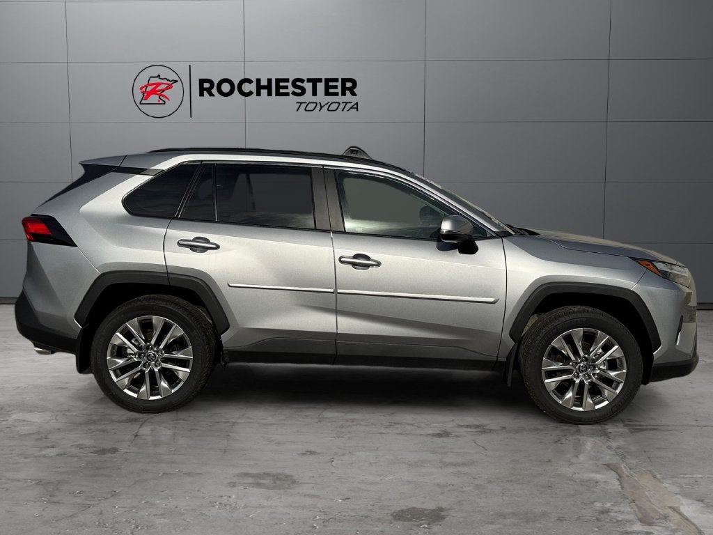 2025 Toyota RAV4 XLE Premium AWD