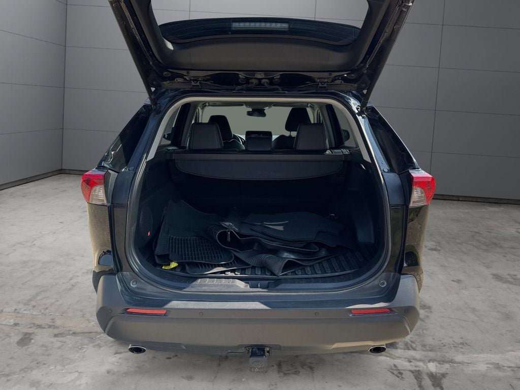 2025 Toyota RAV4 XLE Premium AWD