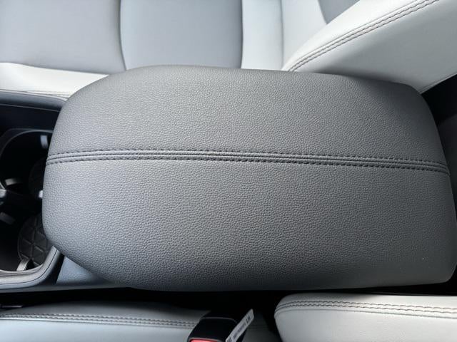 2025 Toyota RAV4 XLE Premium AWD