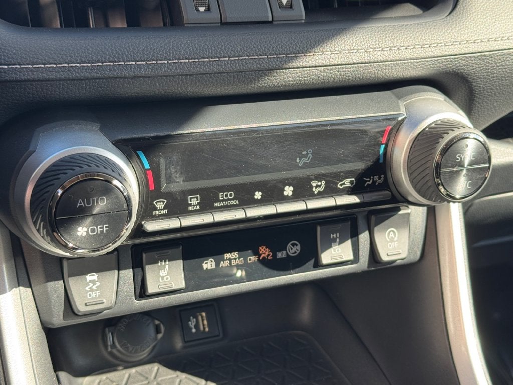 2024 Toyota RAV4 XLE Premium AWD