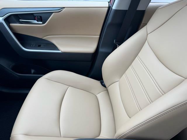 2025 Toyota RAV4 XLE Premium AWD