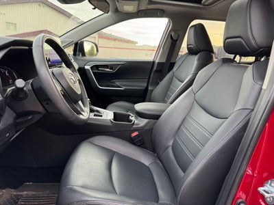 2025 Toyota RAV4 XLE Premium AWD