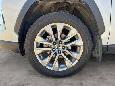2023 Toyota RAV4 XLE Premium AWD