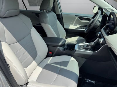 2025 Toyota RAV4 XLE Premium AWD
