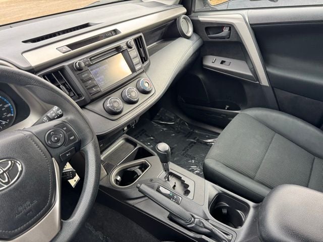 2017 Toyota RAV4 LE AWD