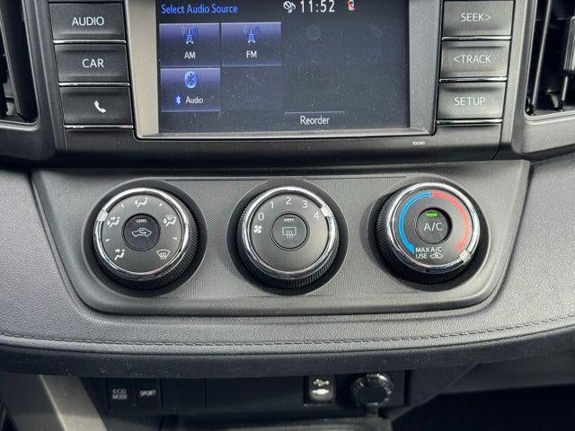 2017 Toyota RAV4 LE AWD