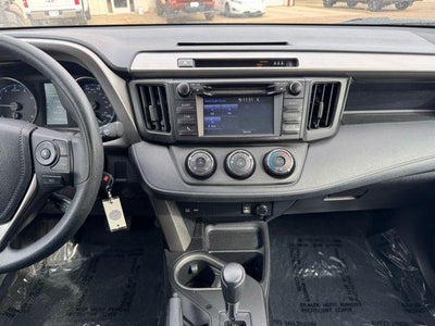 2017 Toyota RAV4 LE AWD