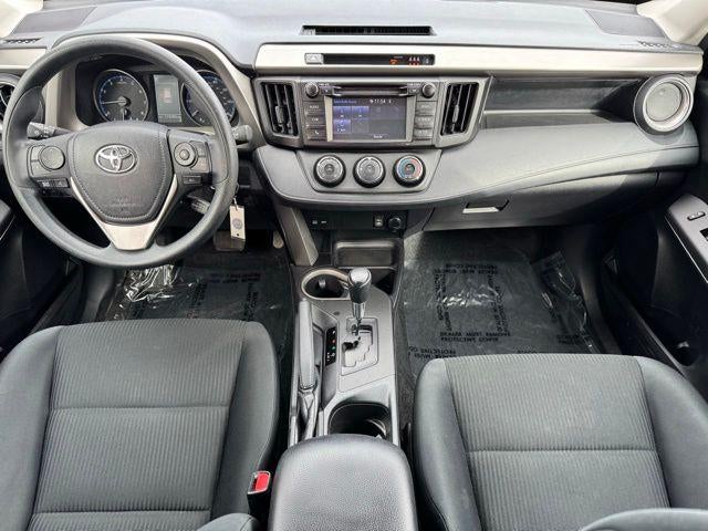 2017 Toyota RAV4 LE AWD