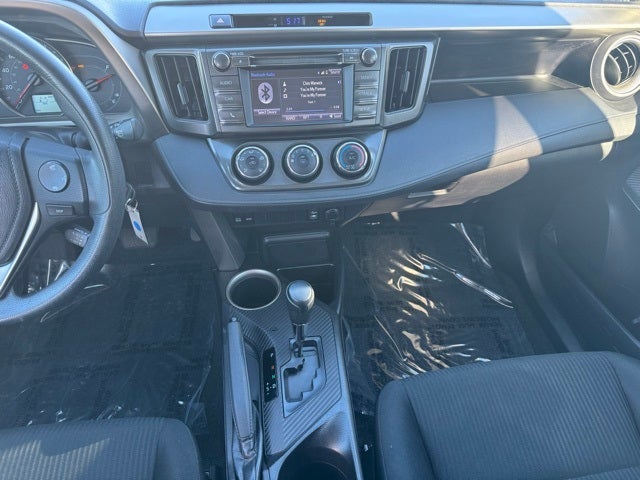 2015 Toyota RAV4 LE AWD