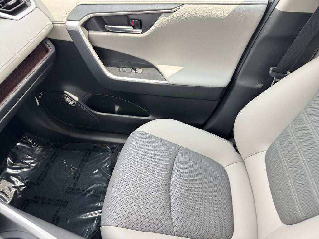 2025 Toyota RAV4 Hybrid Limited AWD