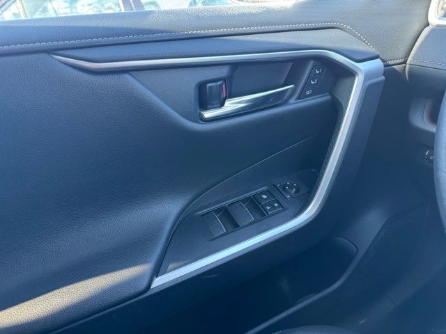 2019 Toyota RAV4 Hybrid Limited AWD