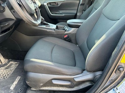2021 Toyota RAV4 LE AWD