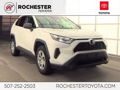 2025 Toyota RAV4 LE AWD