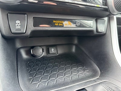 2021 Toyota RAV4 LE AWD