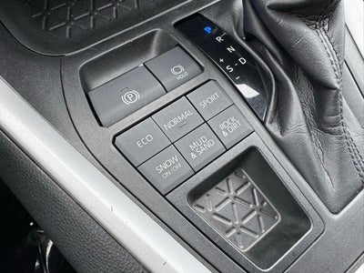 2021 Toyota RAV4 LE AWD