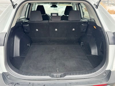 2021 Toyota RAV4 LE AWD