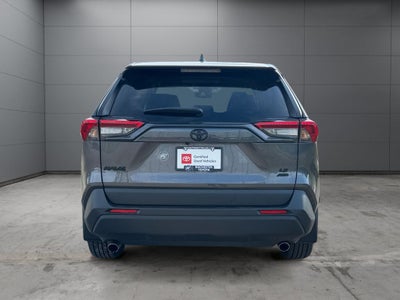 2022 Toyota RAV4 LE AWD