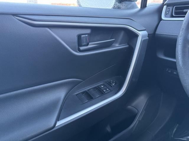 2019 Toyota RAV4 LE AWD