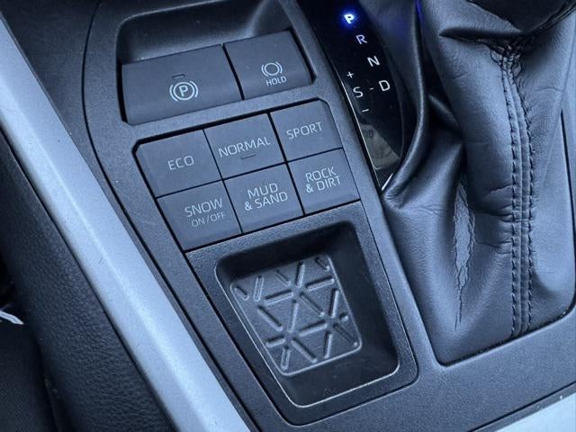 2024 Toyota RAV4 LE AWD