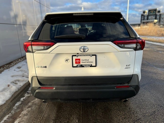 2024 Toyota RAV4 LE AWD