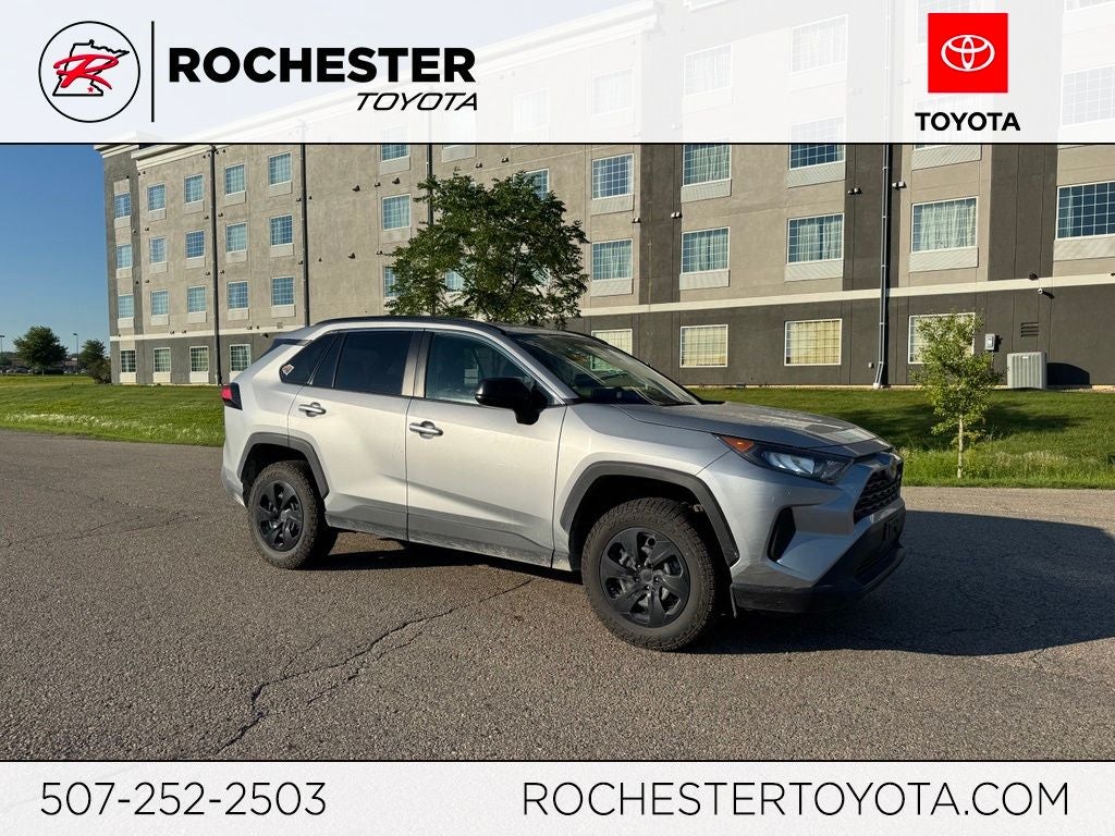2021 Toyota RAV4 LE AWD