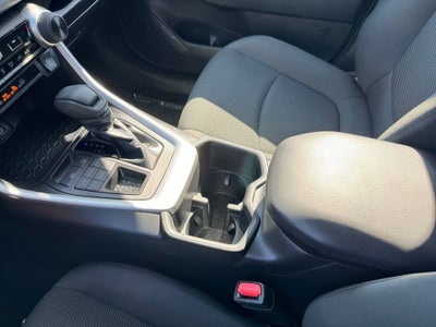 2024 Toyota RAV4 LE AWD