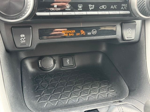 2022 Toyota RAV4 LE AWD