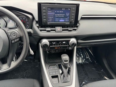 2022 Toyota RAV4 LE AWD