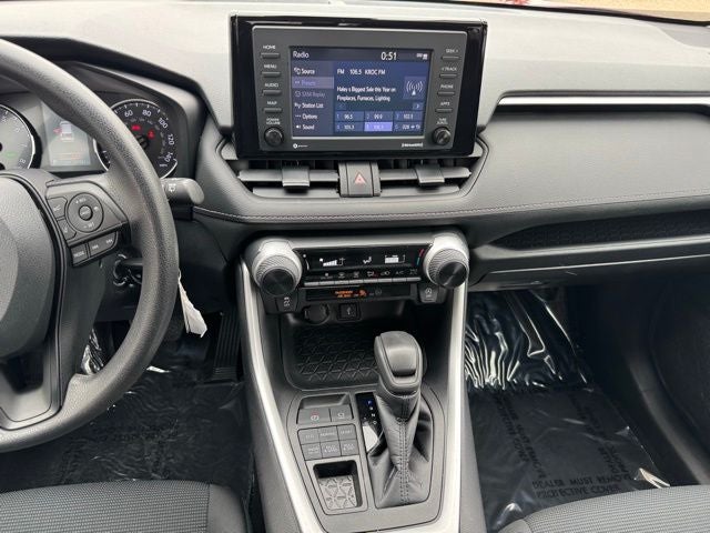 2022 Toyota RAV4 LE AWD