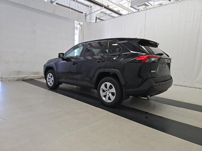 2025 Toyota RAV4 LE AWD