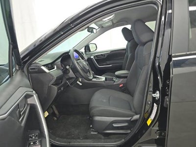 2025 Toyota RAV4 LE AWD