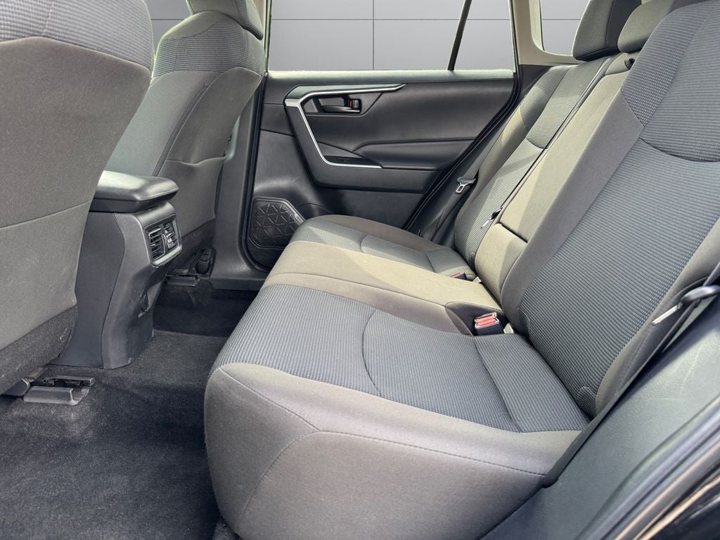 2023 Toyota RAV4 LE AWD