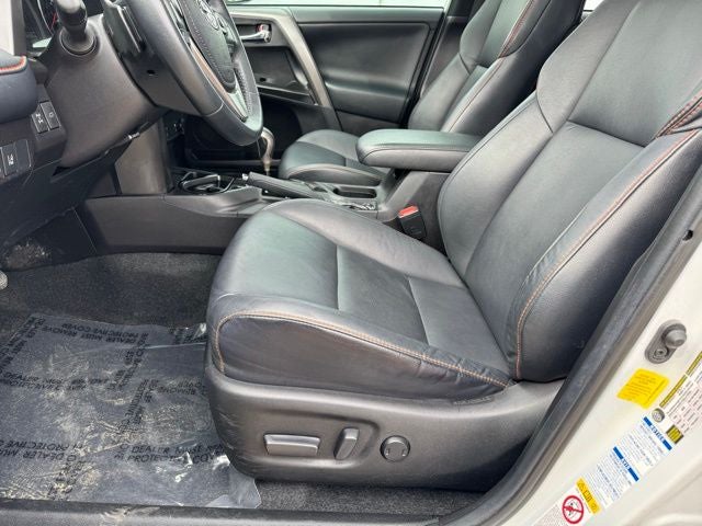 2018 Toyota RAV4 SE AWD