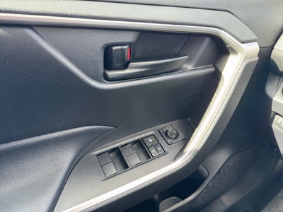2020 Toyota RAV4 Hybrid LE AWD