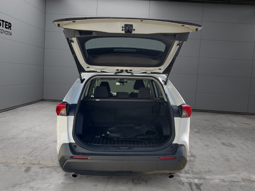 2020 Toyota RAV4 Hybrid LE AWD